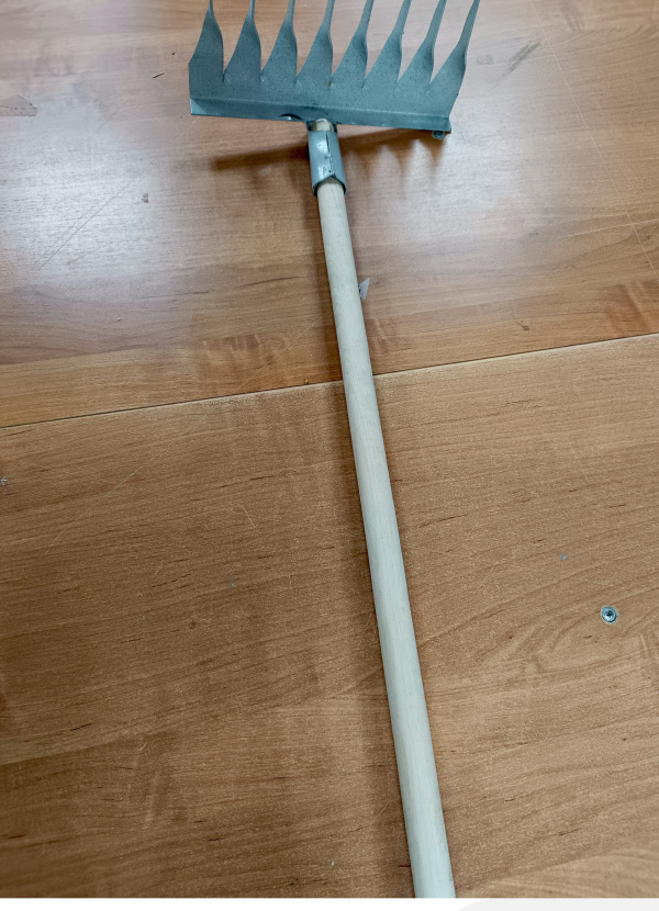 Грабли витые  с черенком  8 зуб.