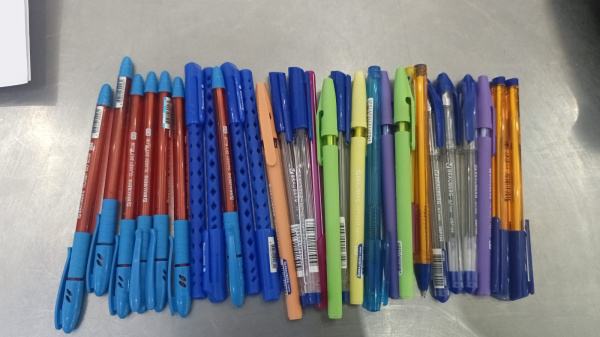 Ручка шариковая в ассортименте Ручка шариковая в ассортименте