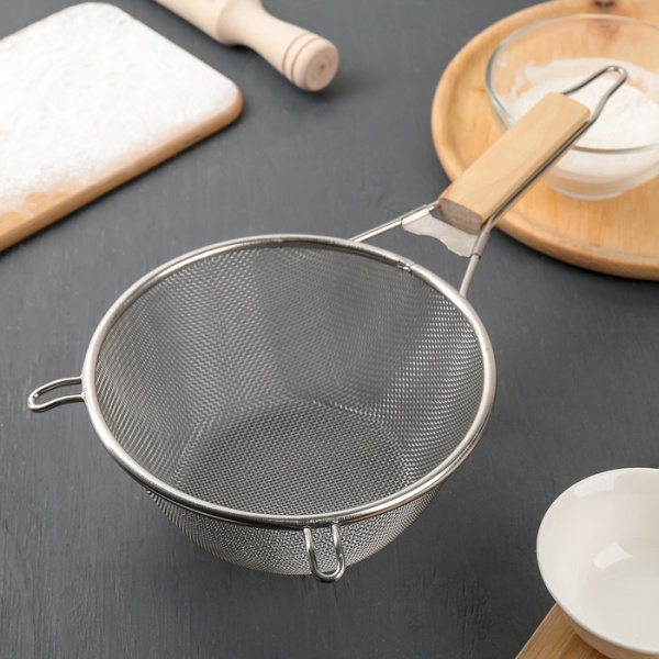 Сито мелкое усиленное 16 см металлическое с ручкой