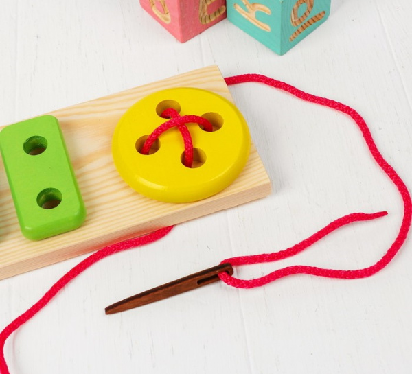 Шнуровка "Набор пуговиц"