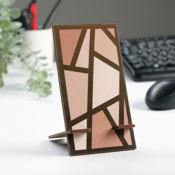 Подставка под телефон "Геометрия", 15х8 см, ламинация, дерево Подставка под телефон "Геометрия", 15х8 см, ламинация, дерево